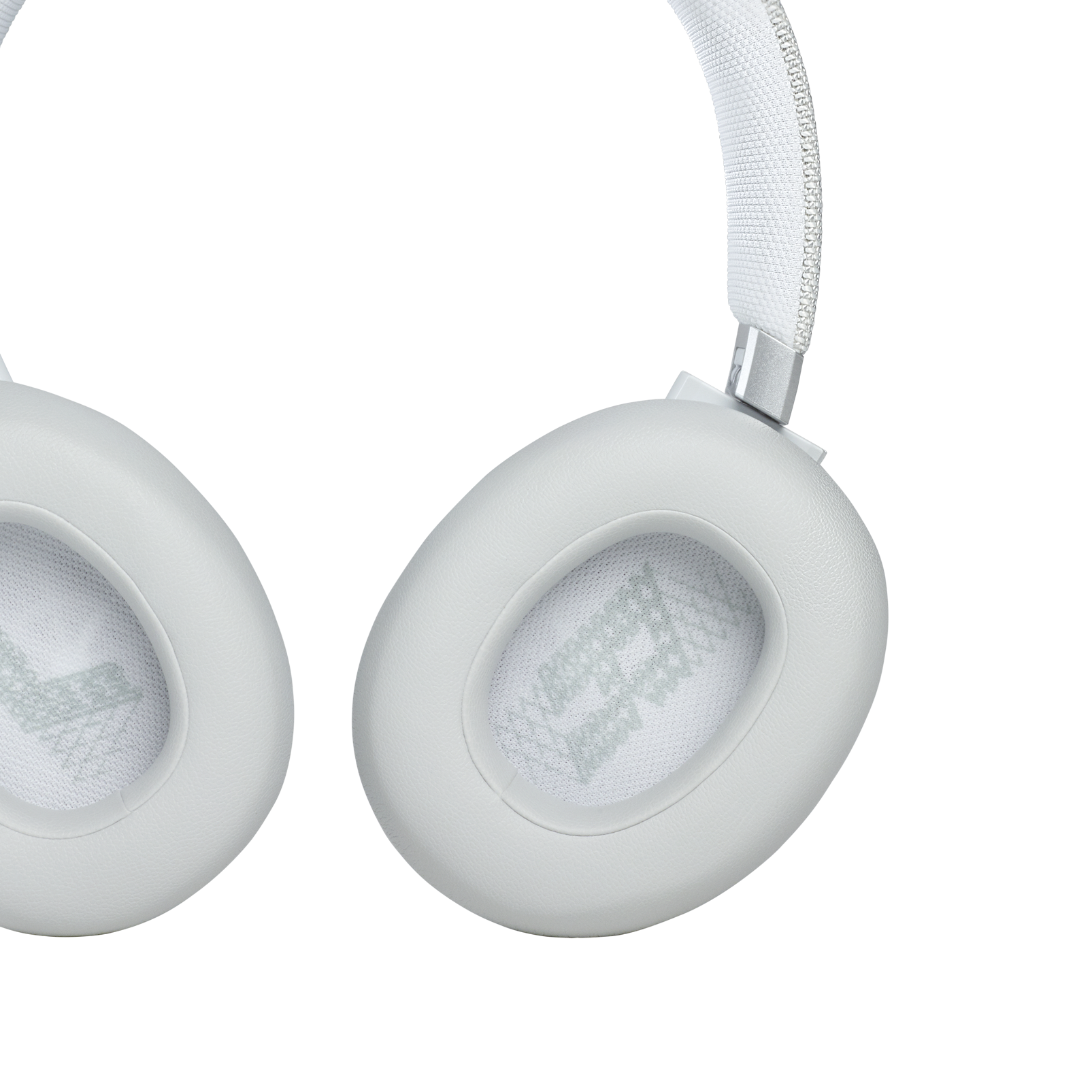 JBL Live 660NC - White - Wireless over-ear NC headphones - Detailshot 3